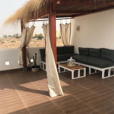 Villa Avec Piscine Triffa Buitenkant foto