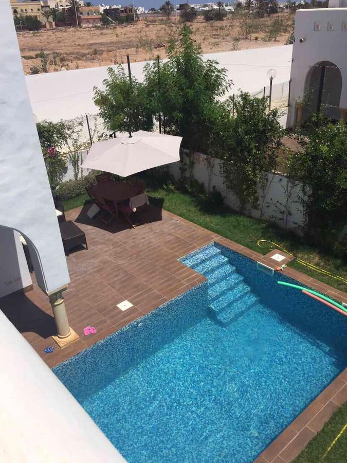 Villa Avec Piscine Triffa Buitenkant foto