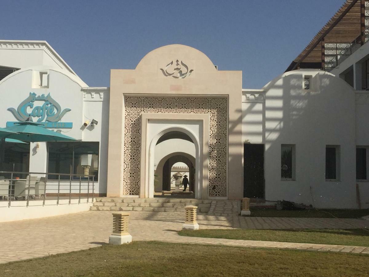 Villa Avec Piscine Triffa Buitenkant foto
