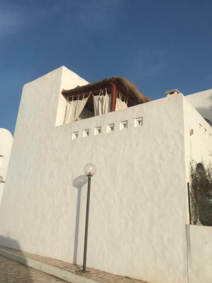 Villa Avec Piscine Triffa Buitenkant foto