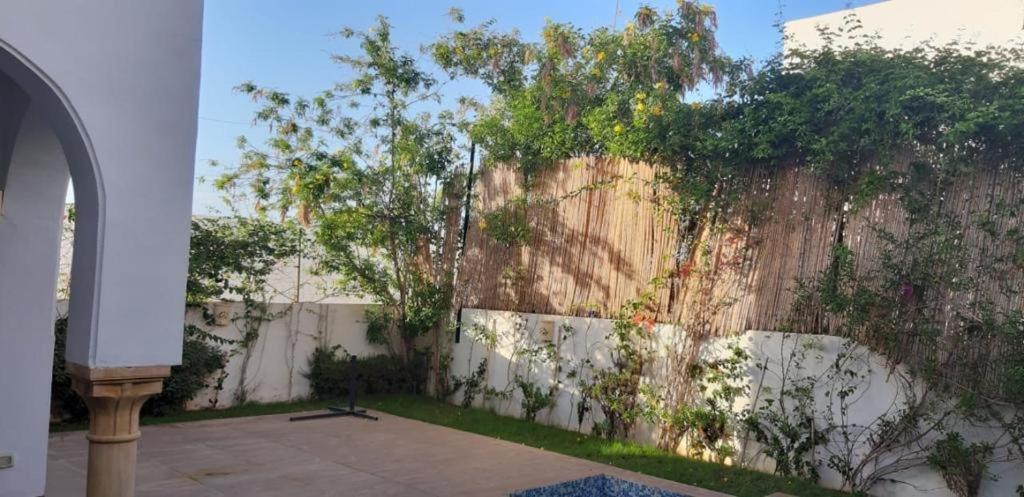 Villa Avec Piscine Triffa Buitenkant foto