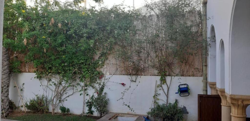 Villa Avec Piscine Triffa Buitenkant foto